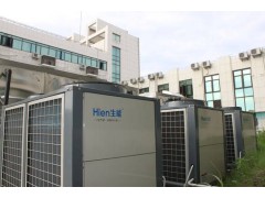 工厂员工浴室热水器系统